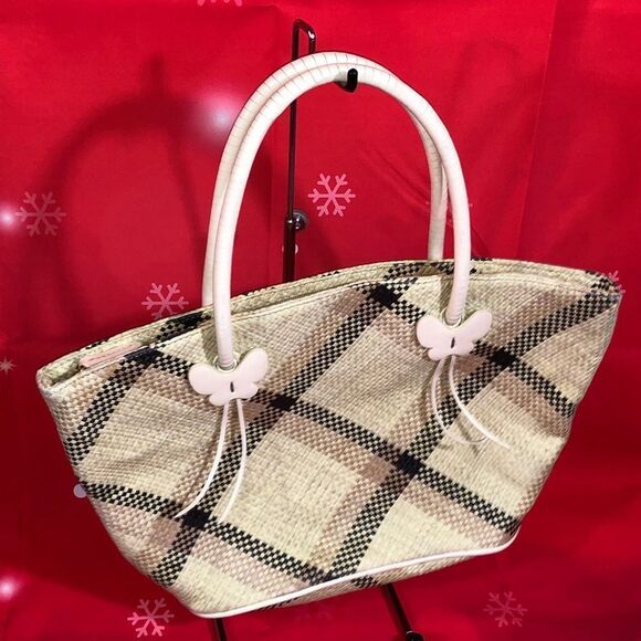 Etienne Aigner summer bag - Picture 2 of 5